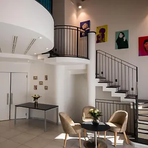 https://lei-rooms.emilia-romagnahotels.net