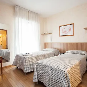 3* Apartahotel Desenzano