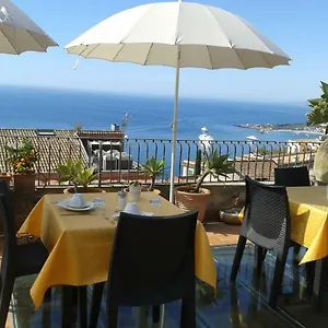 https://bb-varo-taormina.sicilyhotelsitaly.net