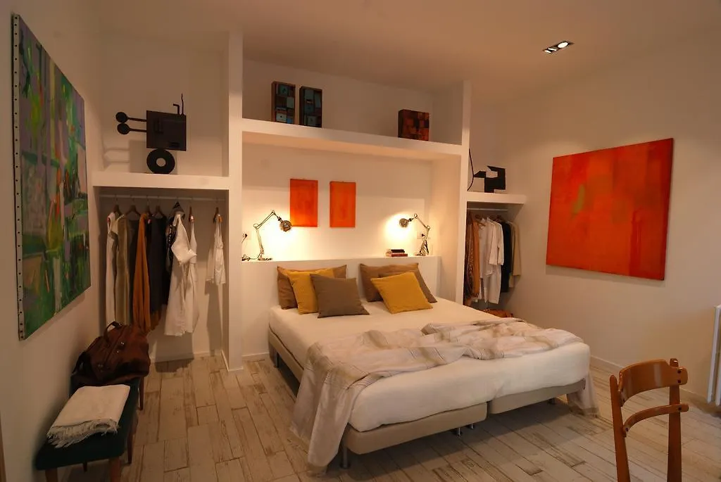 Isola Libera Hotel Milan